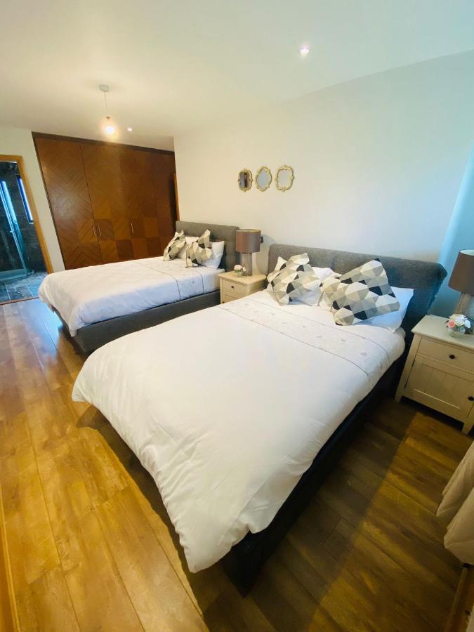 Beach Lodge Barna  Ngoại thất bức ảnh