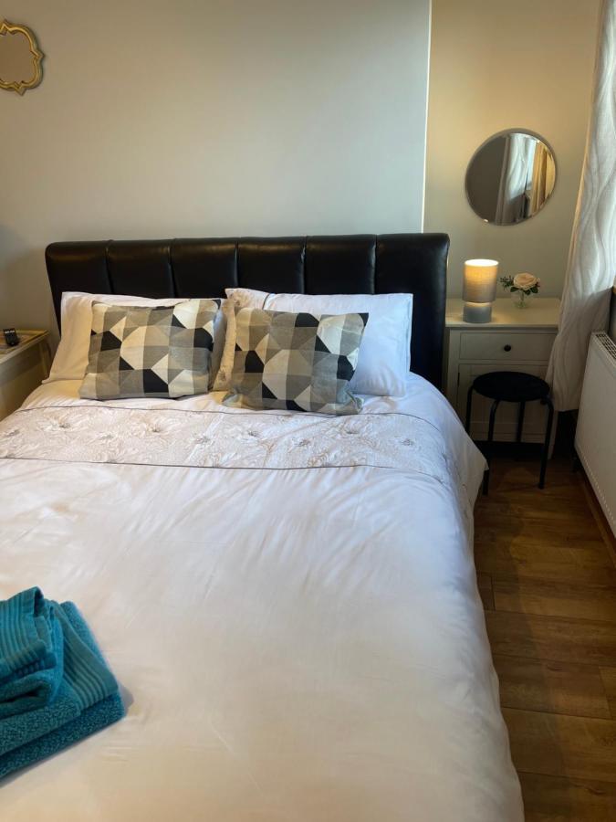 Beach Lodge Barna  Ngoại thất bức ảnh